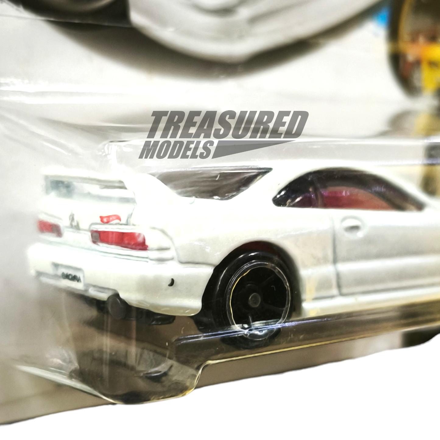 Hot Wheels Acura Custom 01 Integra GSR Pearl White 2016 Main Line Night Burnerz 1/64 Die Cast