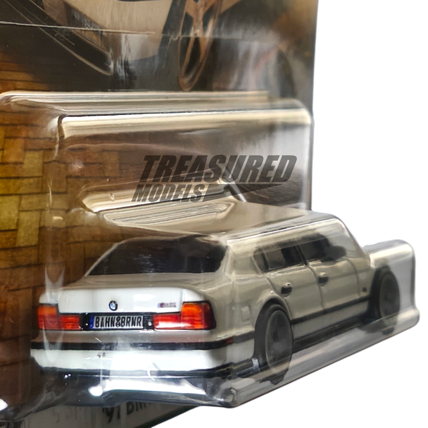 Hot Wheels BMW 1991 M5 White 2025 Premium Boulevard 1/64 Die Cast