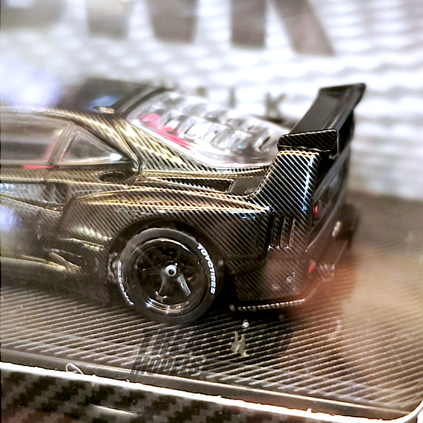 Inno64 Ferrari F40 LBWK Carbon 1/64 Die Cast