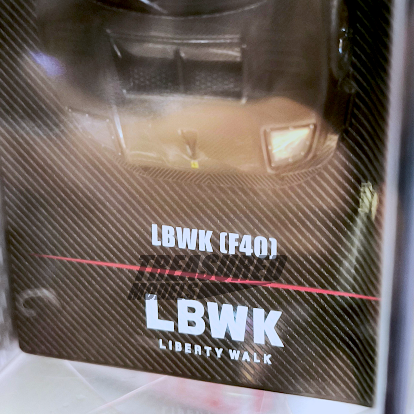 Inno64 Ferrari F40 LBWK Carbon 1/64 Die Cast