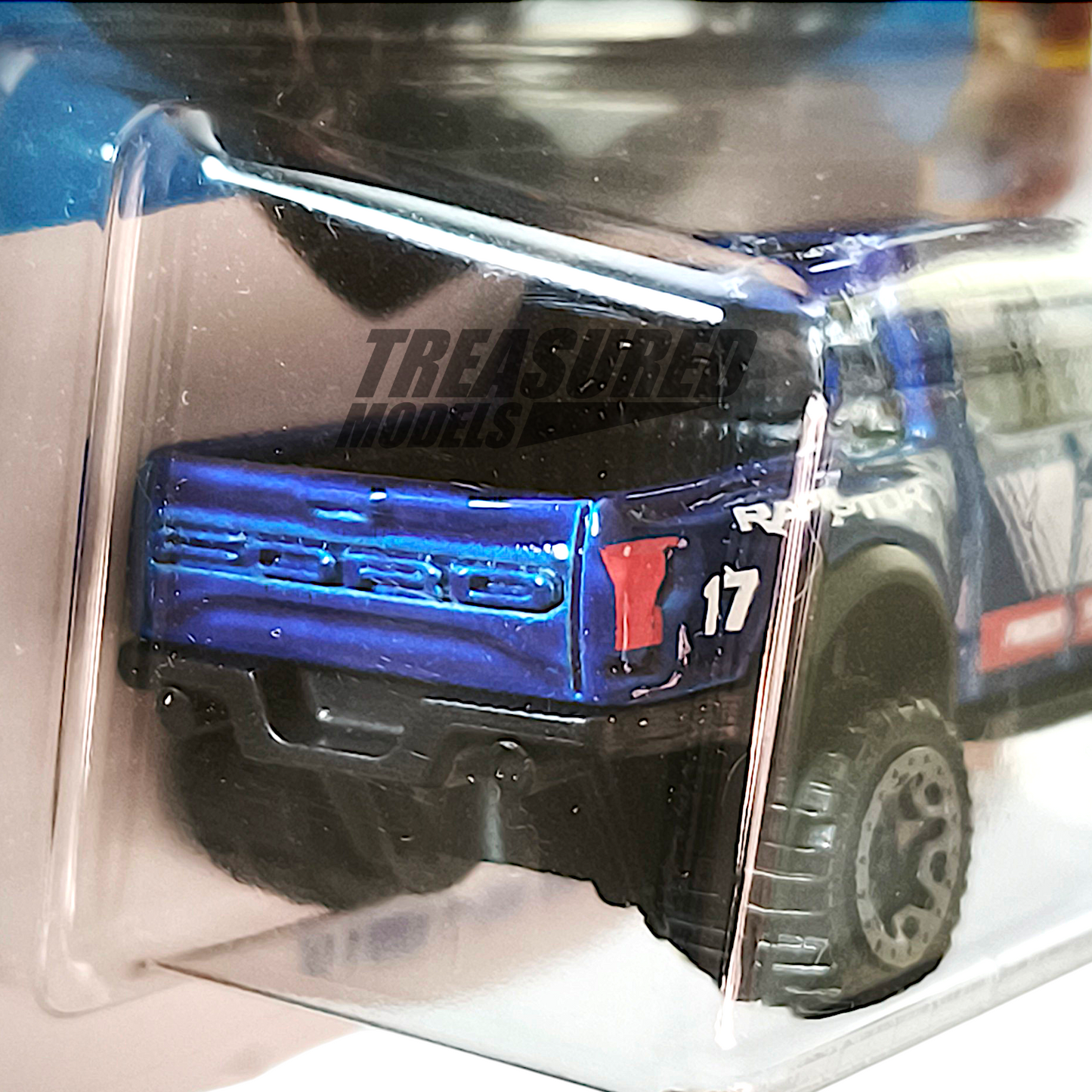 Hot Wheels Ford 17 F-150 Raptor Metalflake Blue 2025 Main Line HW Dirt 1/64 Diecast