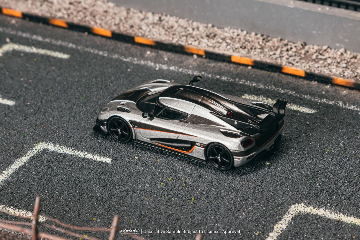 Tarmac Works Koenigsegg One1 Silver T64G-TL054-SL 1/64 Diecast