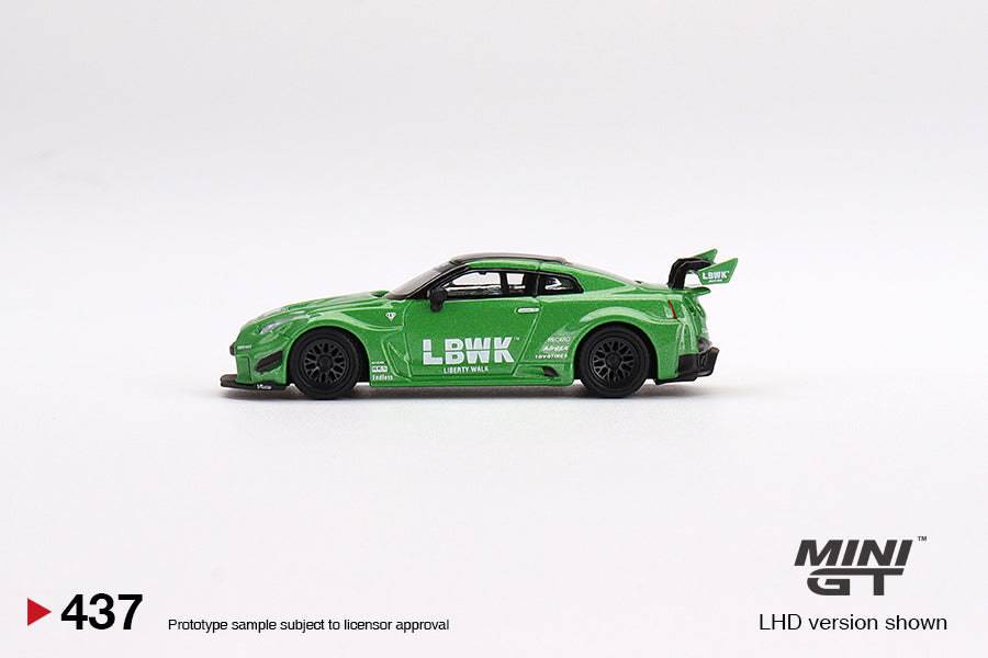 Mini GT LB-Silhouette WORKS GT NISSAN 35GT-RR Ver.2 Apple Green MGT00437 1/64 Diecast