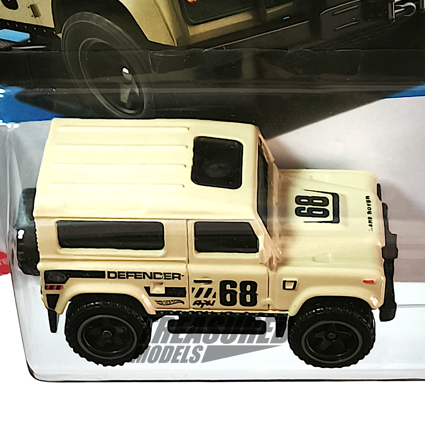 Hot Wheels Land Rover Defender 90 Tan 2025 Main Line Then and Now 1/64 Diecast