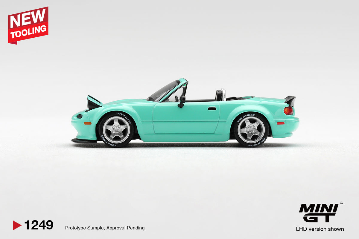 MINI GT Mazda MX-5 (NA) Pandem Mint Green MGT01249 1/64 Diecast