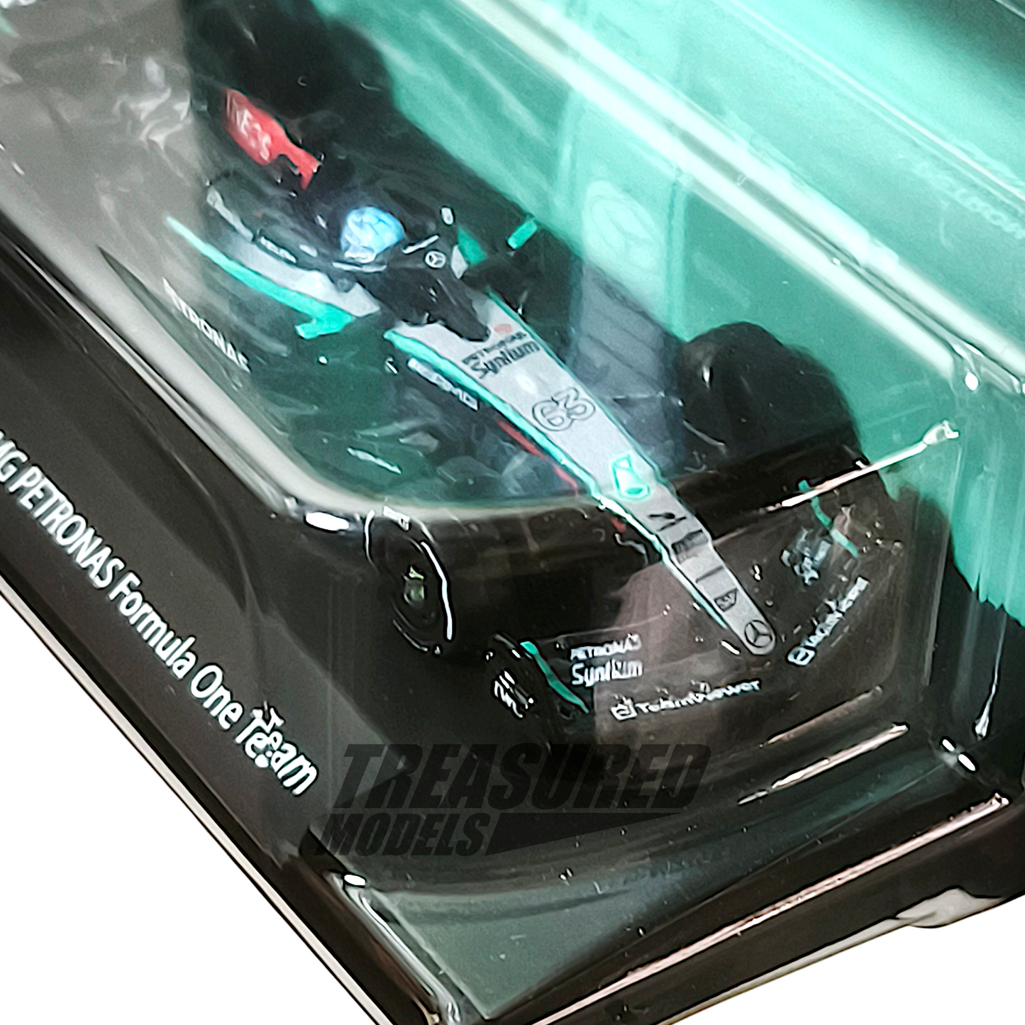 Hot Wheels Mercedes-AMG Petronas Formula One Team #63 George Russell 2025 Premium 1/64 Diecast