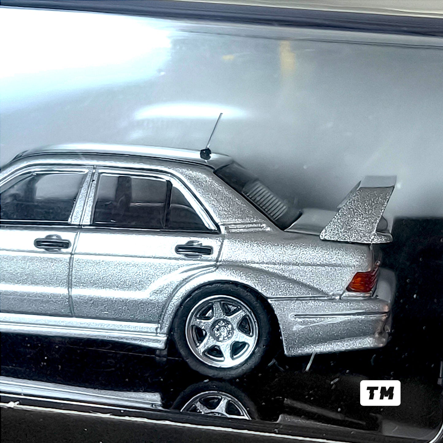 Inno64 Mercedes-Benz 190E Silver IN64-190E-SIL 1/64 Diecast