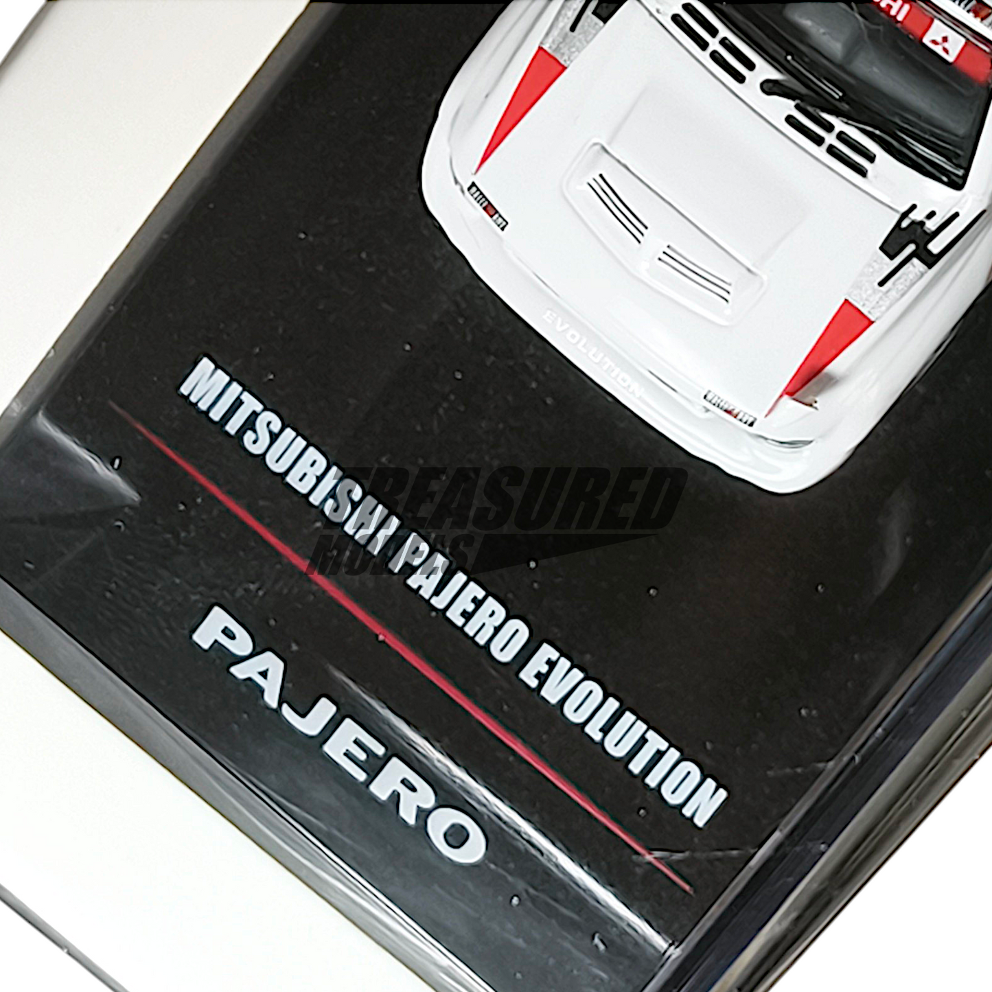 Inno64 Mitsubishi Pajero Evolution Ralliart White IN64-EVOP-RAWHI 1/64 Die Cast