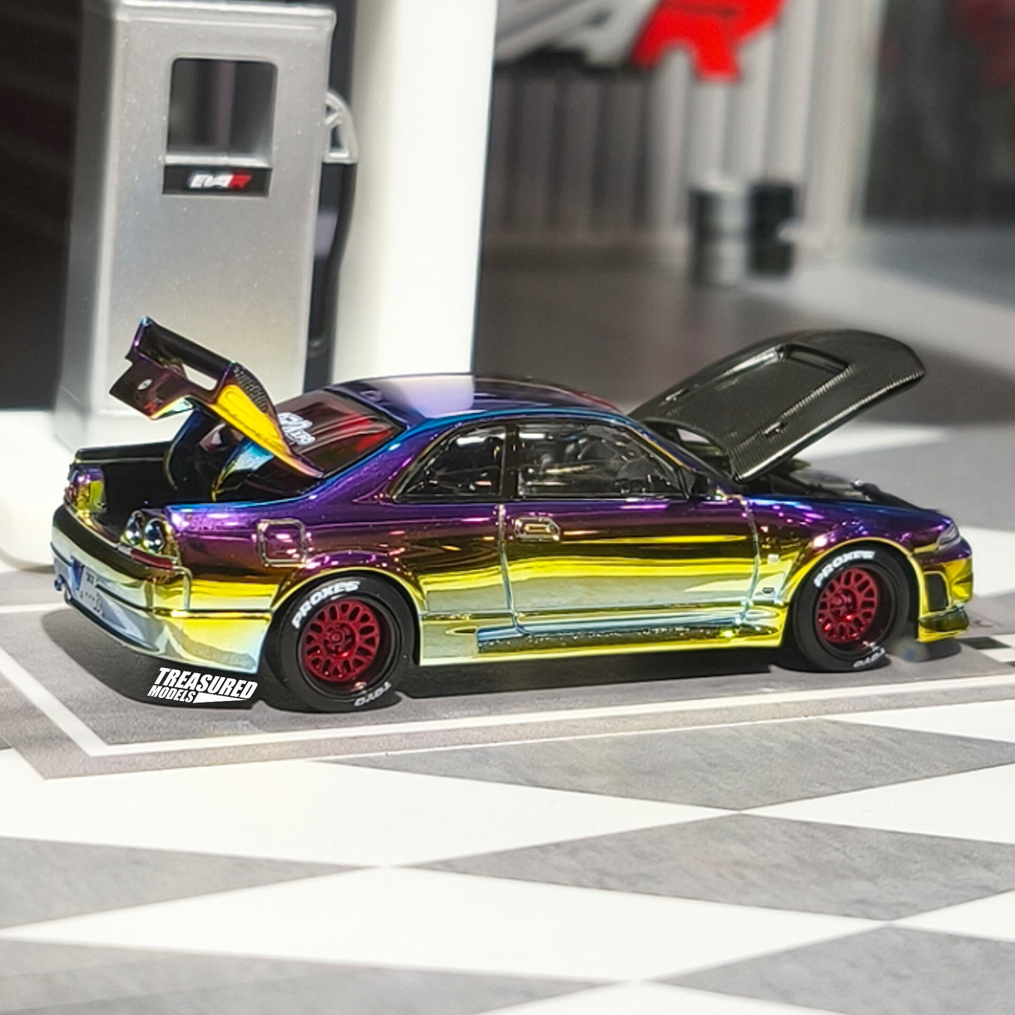 Pop Race Nissan Skyline GT-R R33 Chameleon APAxpo 2025