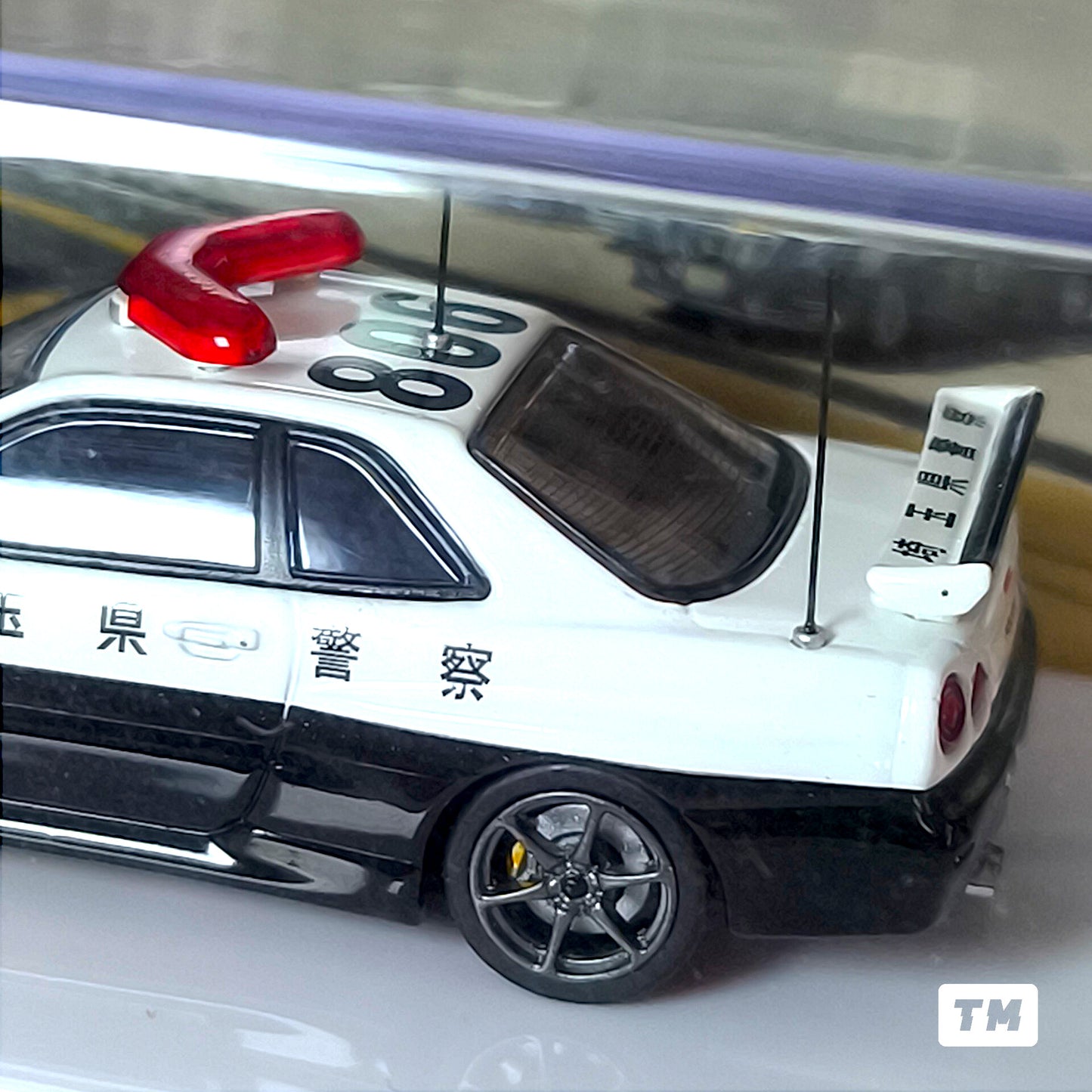 Inno64 Nissan Skyline GT-R R34 Saitama-Kenkei Japanese Police Car 1/64 Diecast