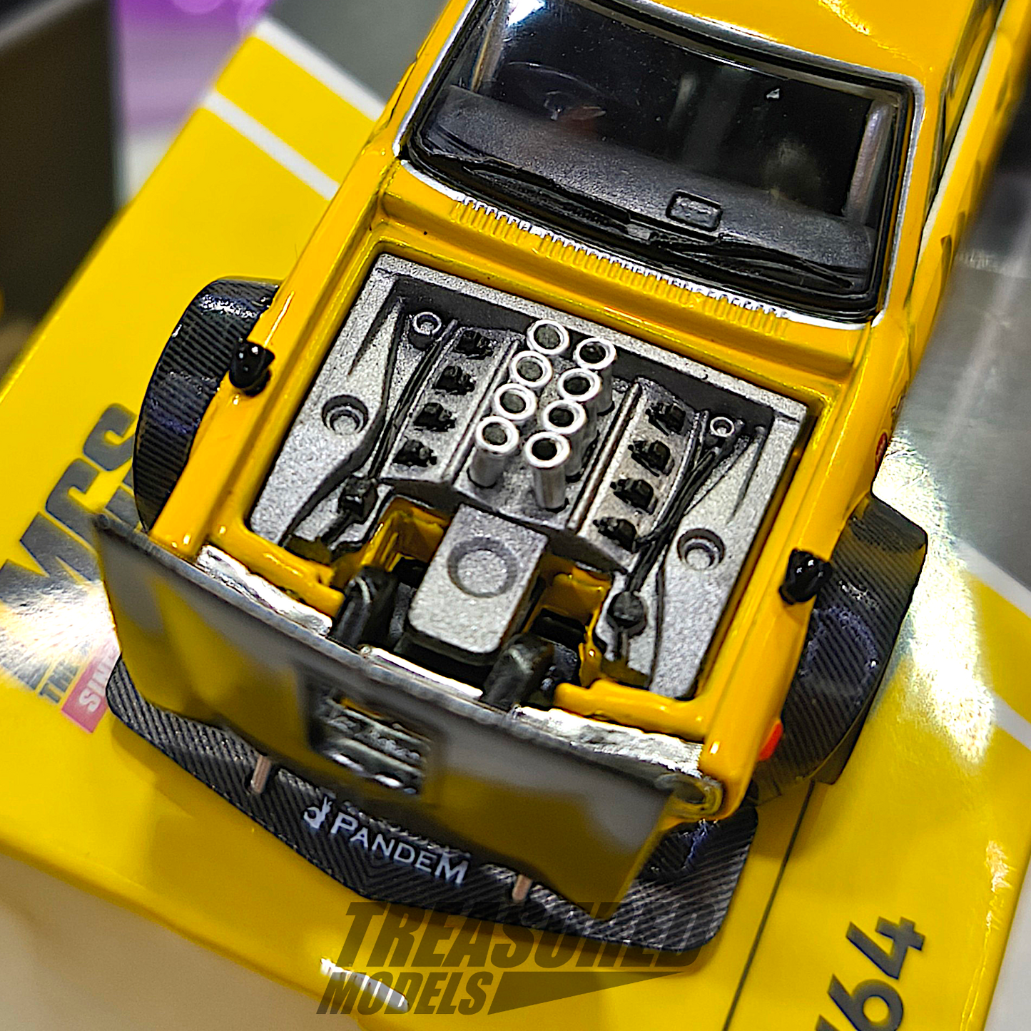 Pop Race Nissan Skyline GT-R V8 Drift Hako MoonEyes Yellow TMCS Singapore 2025 1/64 Diecast