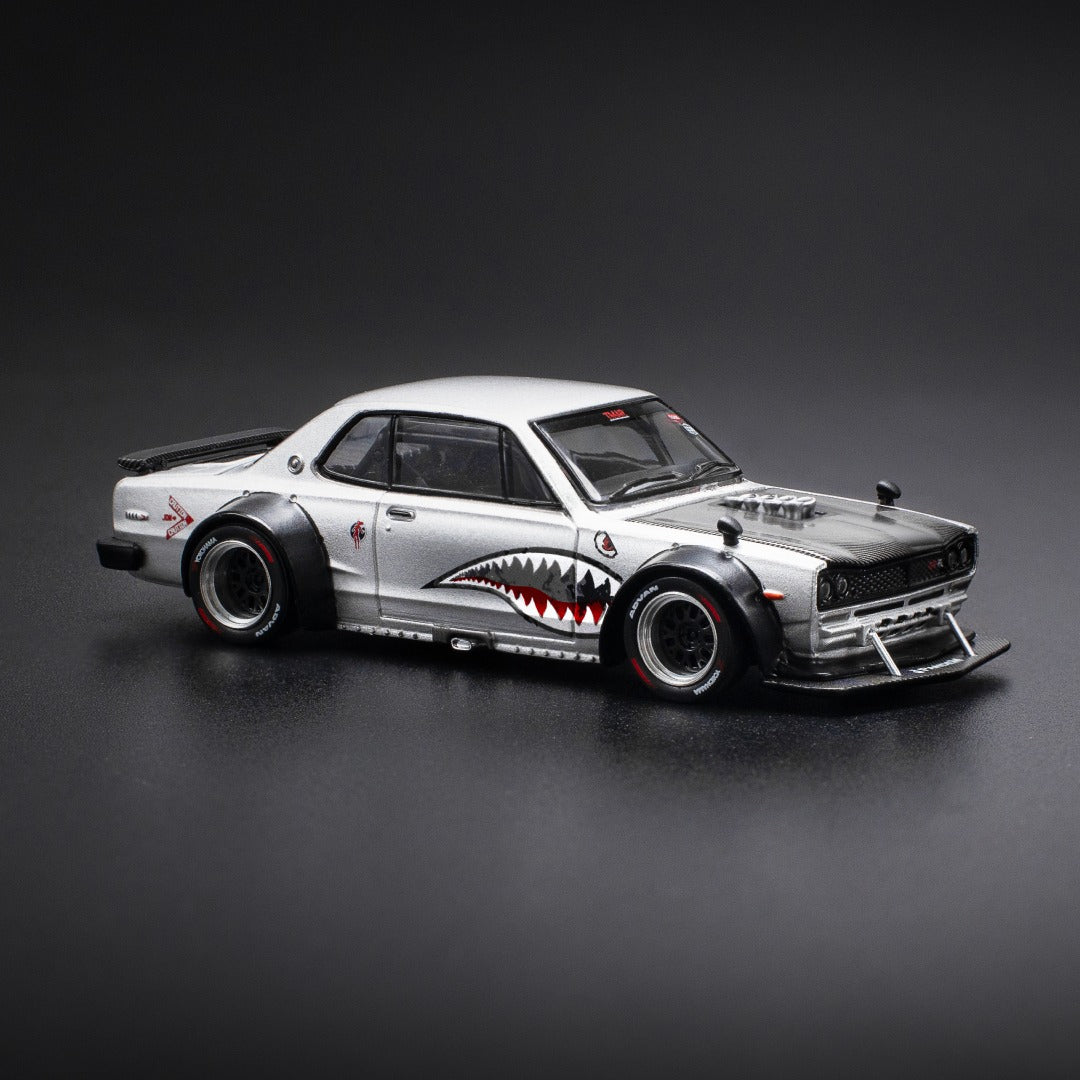 Pop Race Nissan Skyline GT-R V8 Drift (Hakosuka) Metallic Silver 1/64 Die Cast