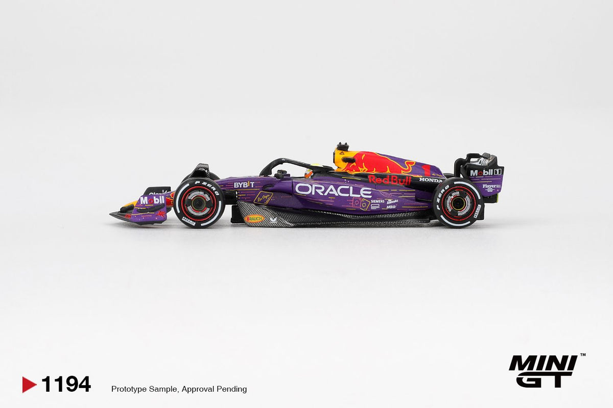 Mini GT Oracle Red Bull Racing RB19 #1 Max Verstappen 2023 F1 Las Vegas GP Winner MGT01194 1/64 Diecast