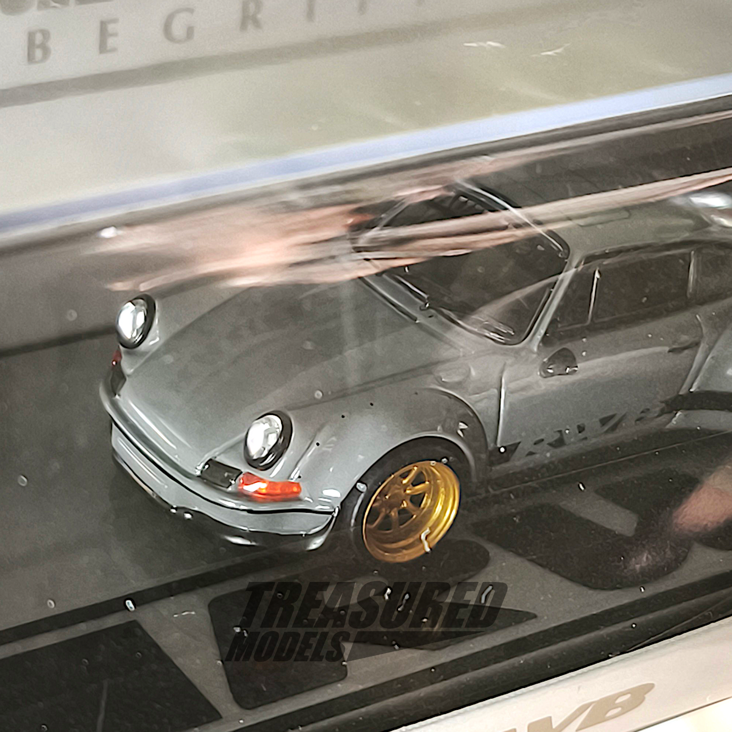 Tarmac Works Porsche RWB Backdate Gray T64-046-GY 1/64 Die Cast