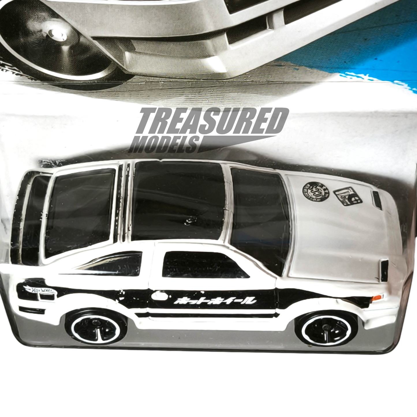Hot Wheels Toyota AE-86 Corolla White & Black 2013 HW City 1/64 Die Cast