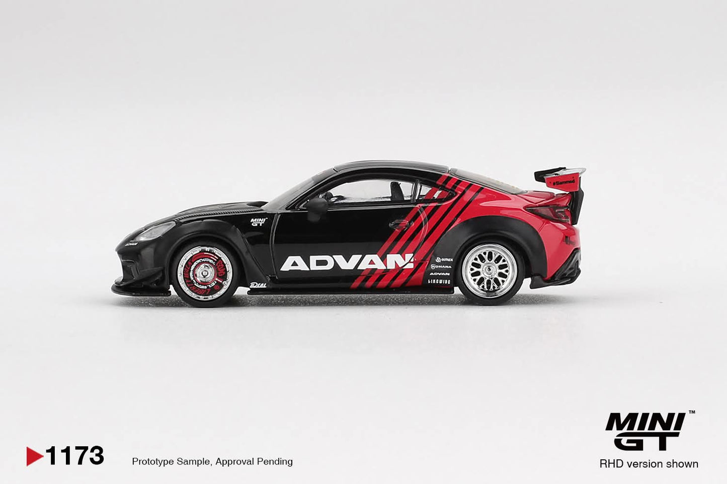 Mini GT Toyota GR86 LB★Nation Advan Blister Packaging MGT01173BL 1/64 Diecast