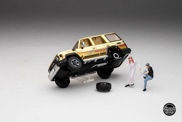 GCD Toyota Land Cruiser 70 Arab Specification Gold Edition DiecastTalk Special Order 1/64 Diecast