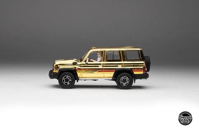 GCD Toyota Land Cruiser 70 Arab Specification Gold Edition DiecastTalk Special Order 1/64 Diecast