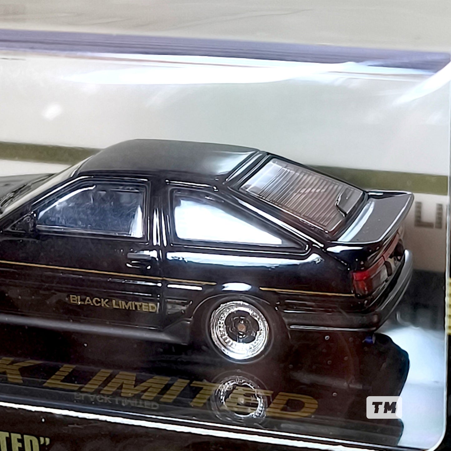 Inno64 Toyota Sprinter Trueno AE86 Black Limited IN64-AE86-BL 1/64 Diecast