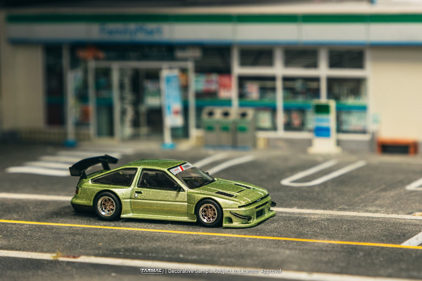Tarmac Works Toyota Sprinter Trueno AE86 Widebody Green T64G-060-GR 1/64 Diecast