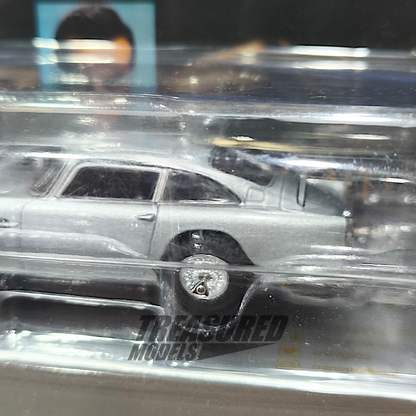 Mini GT Aston Martin DB5 “Goldfinger” English Version Blister Packaging MGT00900-007E 1/64 Diecast