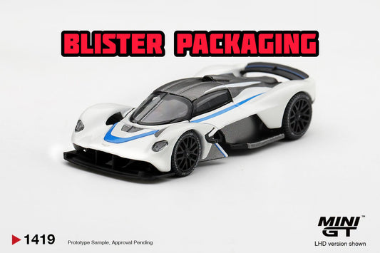 [PRE-ORDER] MINI GT Aston Martin Valkyrie Escaping White Blister Packaging MGT01419-BL 1/64 Diecast