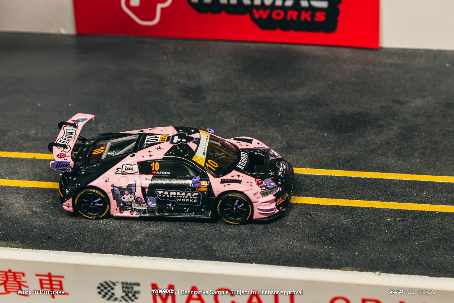Tarmac Works Audi R8 LMS GT3 evo II Macau GT Cup FIA GT World Cup 2024 Uno Racing Adderly Fong w Tarmac Cards Colab w Sanrio T64G-043-24MGP10 1/64 Diecast