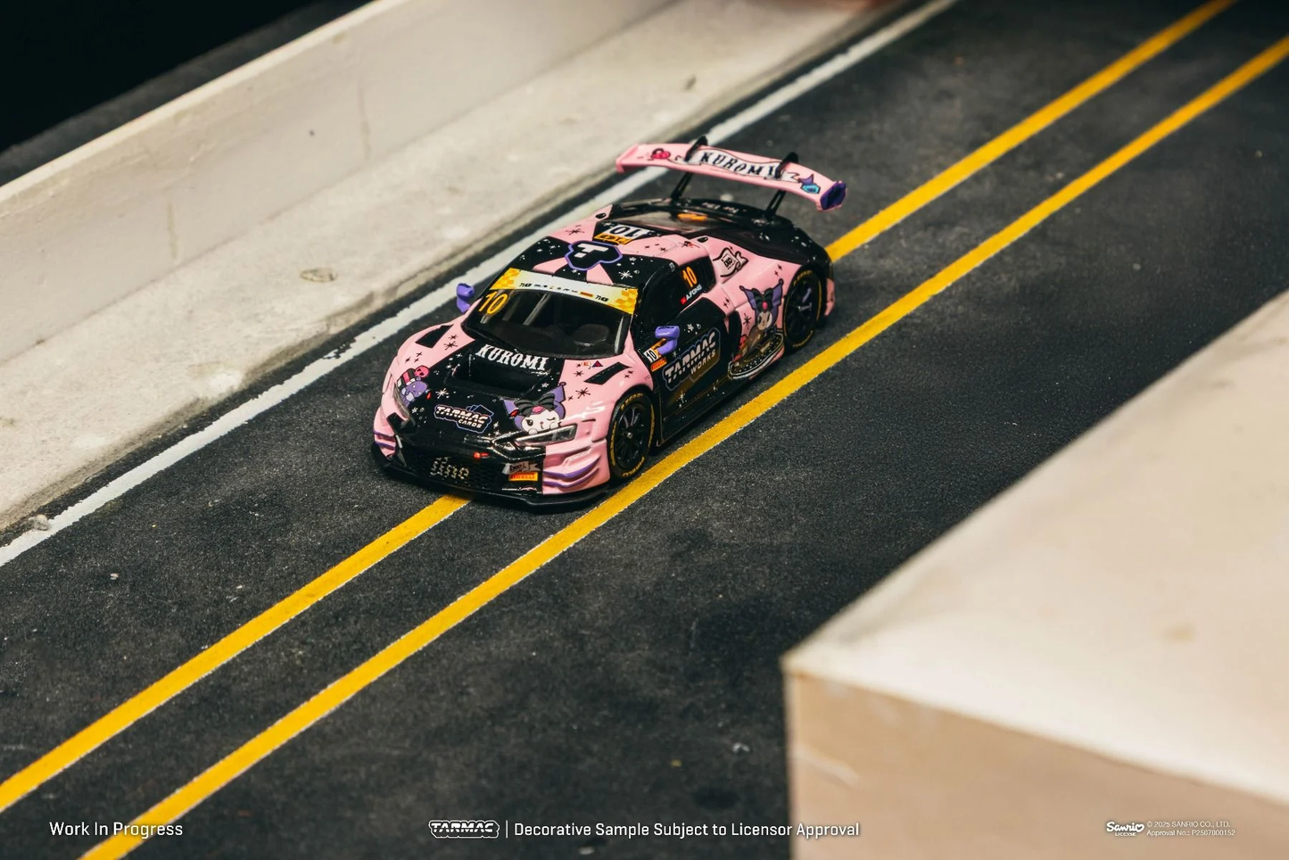 Tarmac Works Audi R8 LMS GT3 evo II Macau GT Cup FIA GT World Cup 2024 Uno Racing Adderly Fong w Tarmac Cards Colab w Sanrio T64G-043-24MGP10 1/64 Diecast