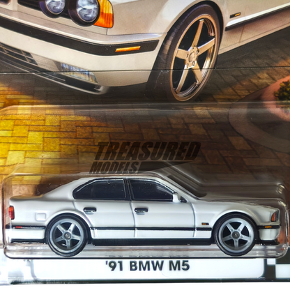 Hot Wheels BMW 1991 M5 White 2025 Premium Boulevard 1/64 Die Cast