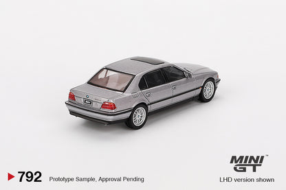 Mini GT BMW 750IL Aspen Silver Metallic Blister Packaging MGT00792 1/64 Diecast