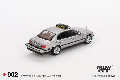 Mini GT BMW 750IL Tomorrow Never Dies Japanese Version MGT00902 1/64 Diecast