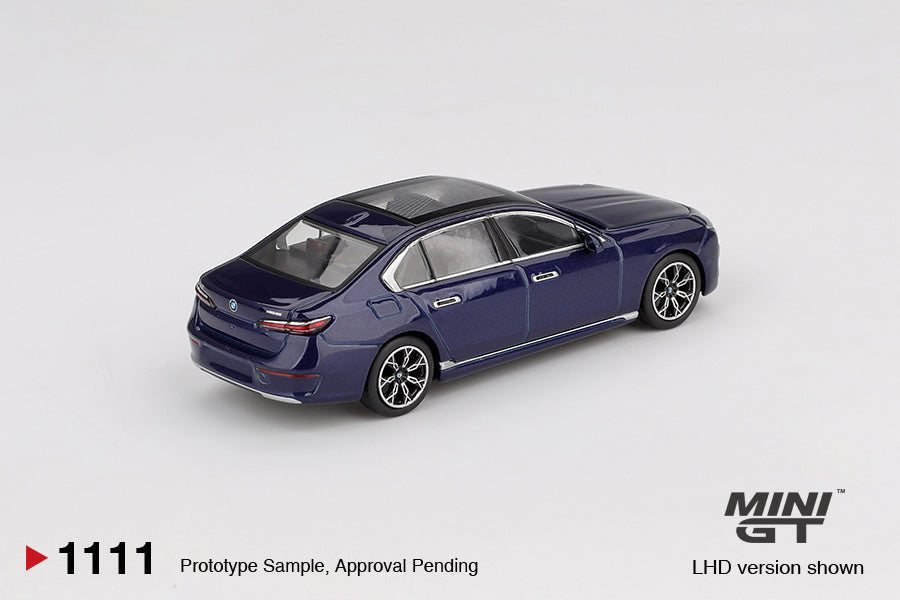 Mini GT BMW i7 xDrive60 Tanzanite Blue Metallic MGT01111 1/64 Diecast