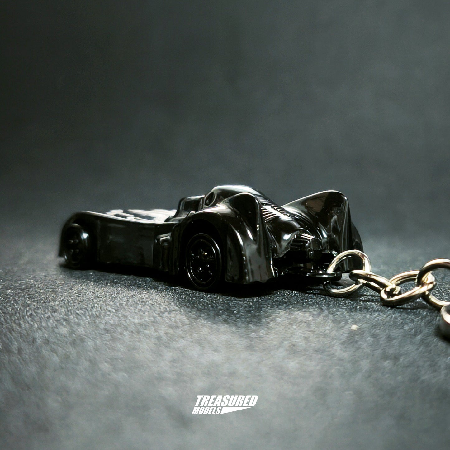 Batman Batmobile Key Chain Die Cast 1/64