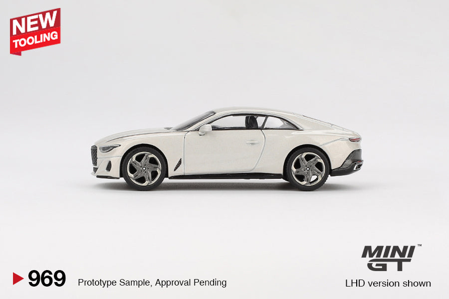 Mini GT Bentley Batur Bonneville Pearl MGT00969 1/64 Diecast