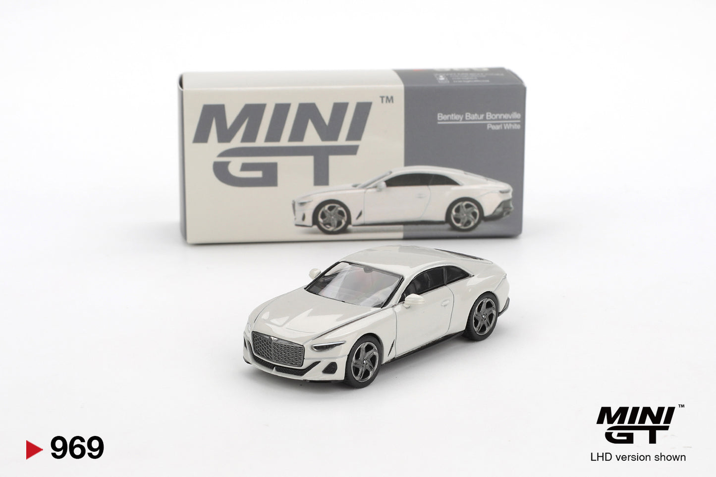 Mini GT Bentley Batur Bonneville Pearl MGT00969 1/64 Diecast