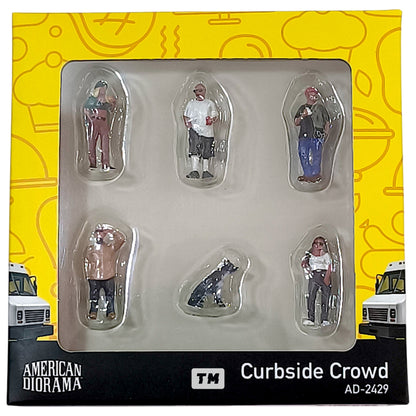 American Diorama Curbside Crowd AD-2429 1/64 Figure