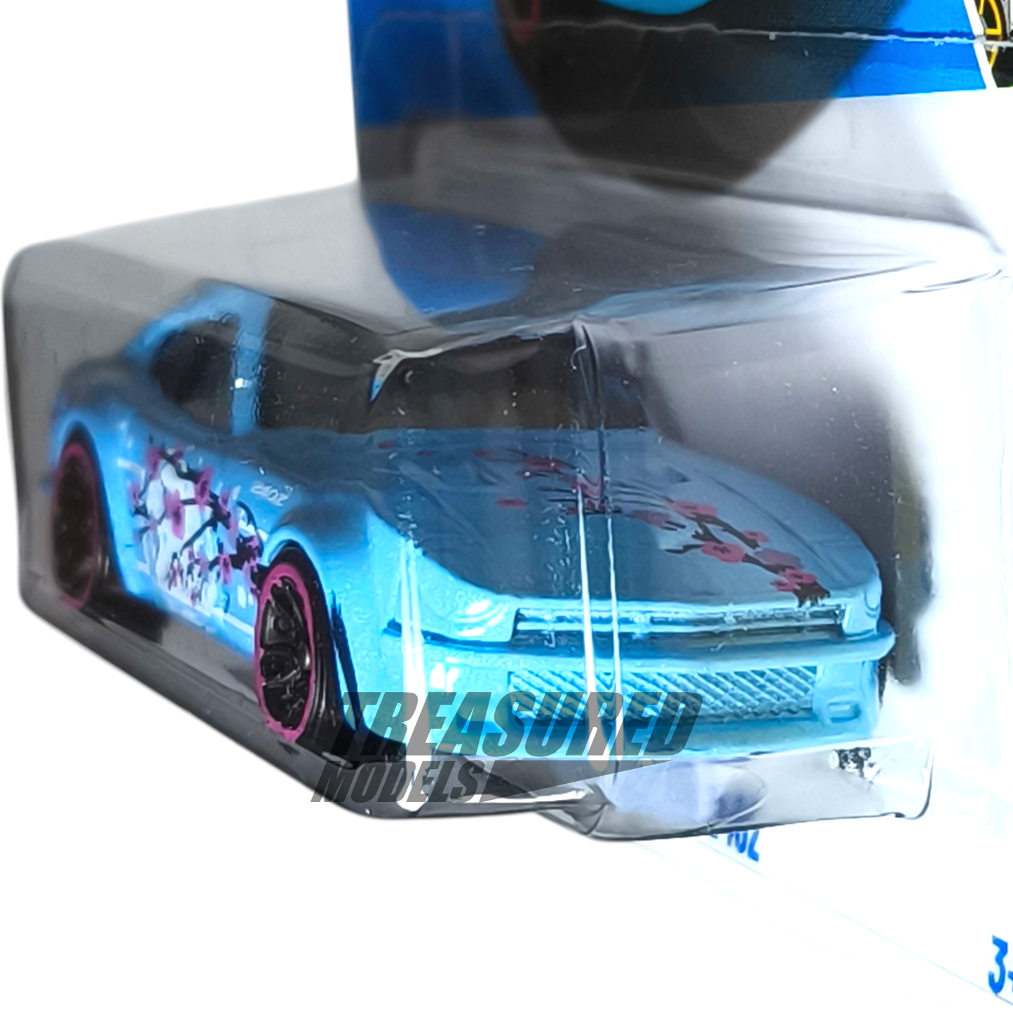 Hot Wheels Datsun 240Z Pearl Light Blue 2025 Main Line HW Art Cars 1/64 Die Cast