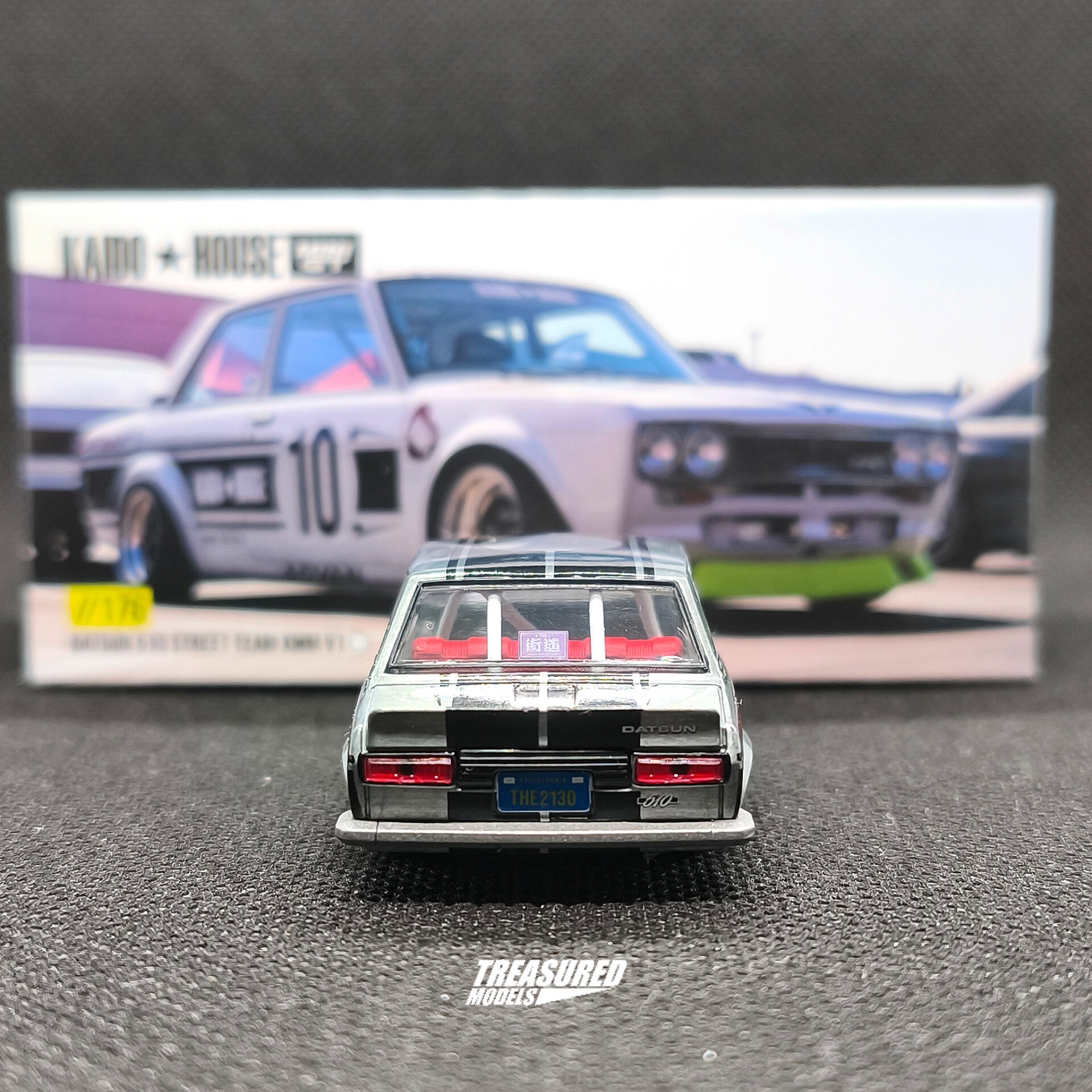 Kaido House CHASE Datsun 510 Street Team XMM V1 KHMG176 1/64