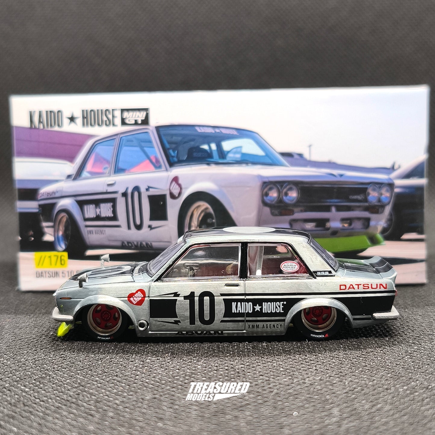 Kaido House CHASE Datsun 510 Street Team XMM V1 KHMG176 1/64 Diecast