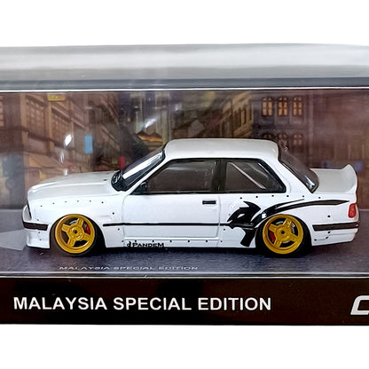 CM Model E30 Pandem V1 White Malaysia Special Edition TMCS 2026 CM64-E30-TMCS26 1/64 Diecast