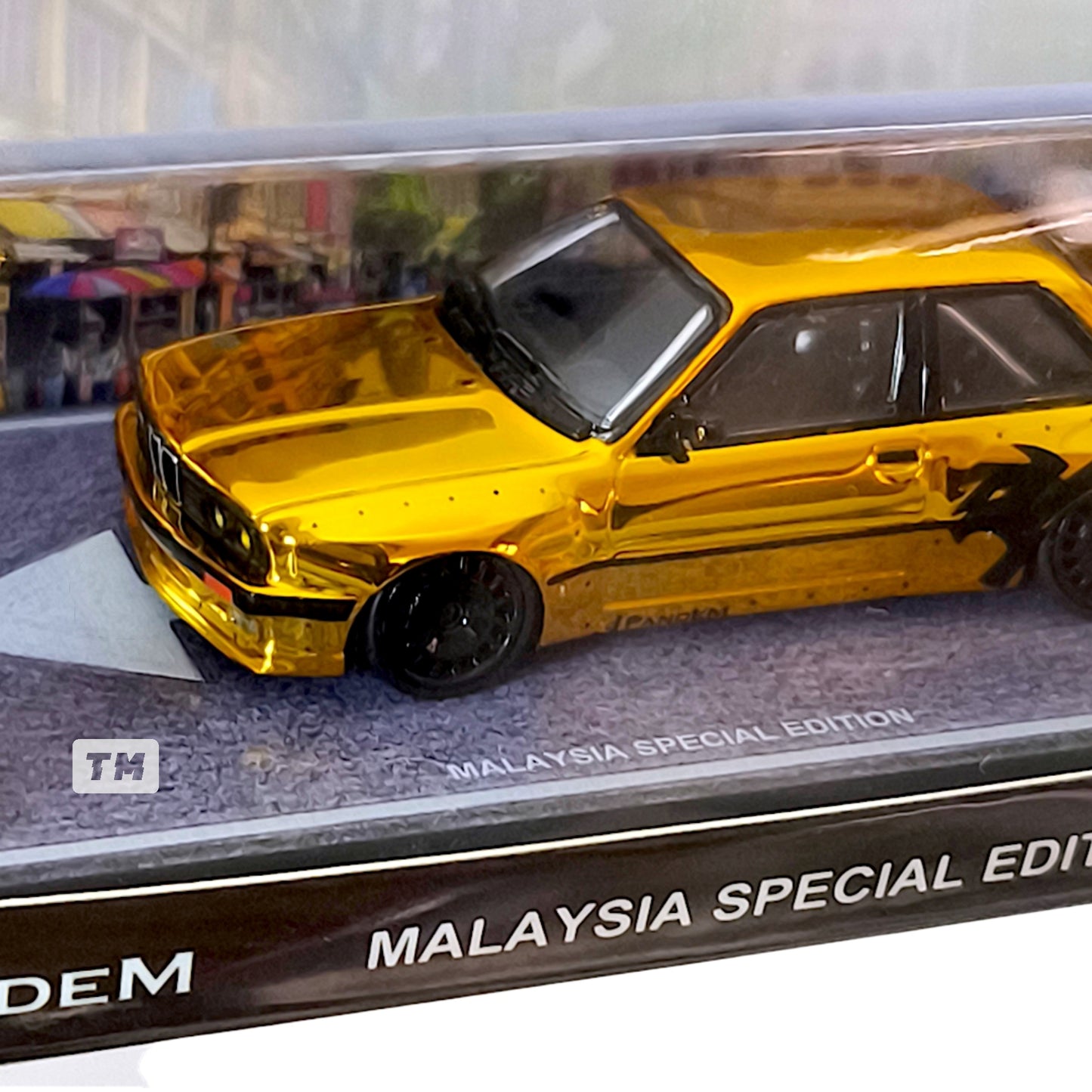CHASE! CM Model E30 V1 Pandem Chrome Gold Malaysia Special Edition MDX 2026 CM64-E30-MDX26