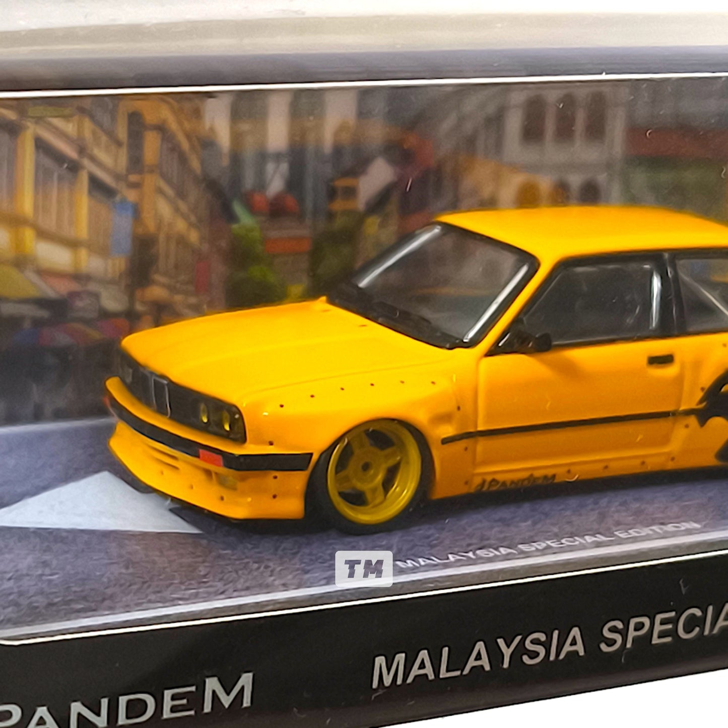 CM Model E30 V1 Pandem Yellow Malaysia Special Edition MDX 2026 CM64-E30-MDX26 1/64 Diecast