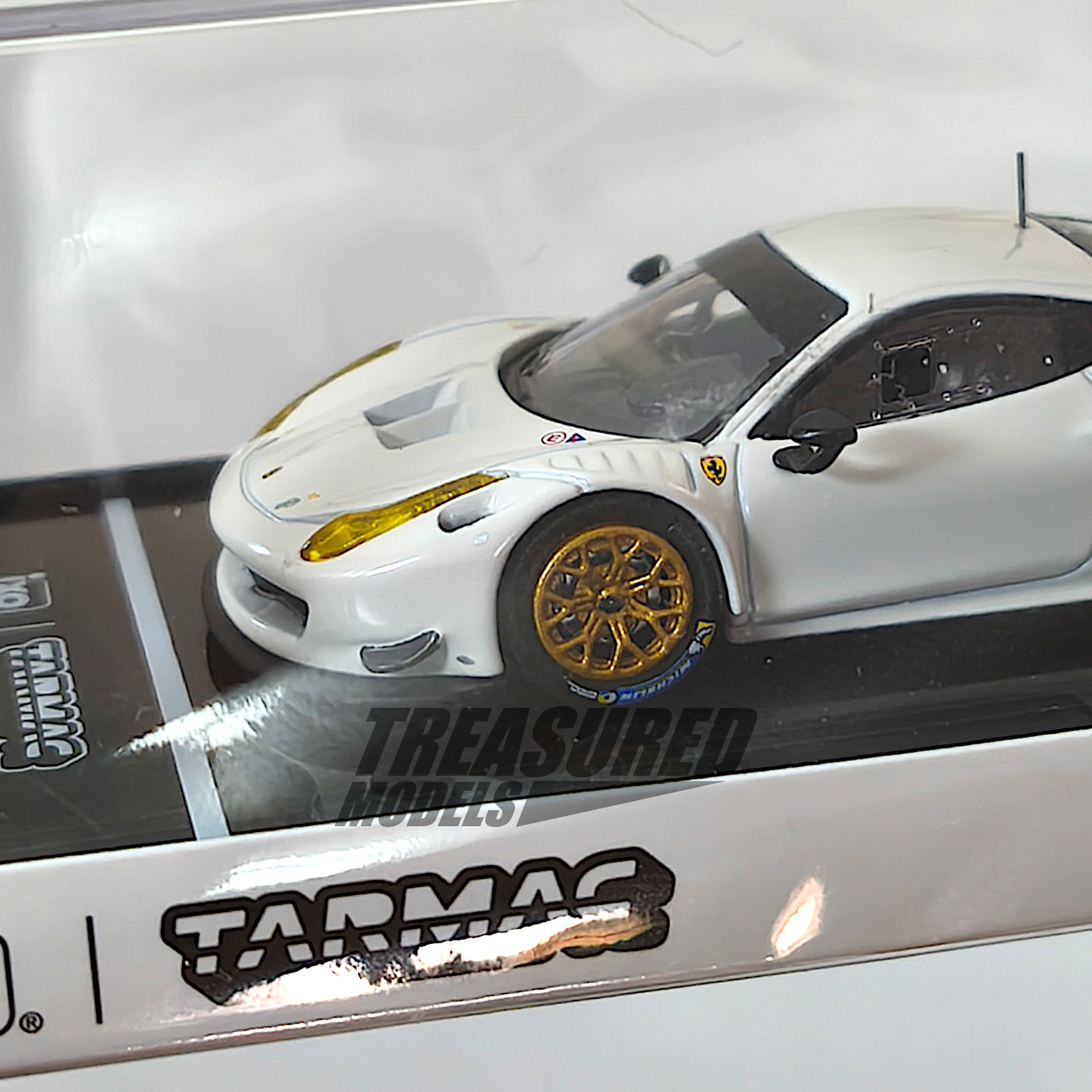 Tarmac Works Ferrari 458 Italia GT3 White T64R-074-WH 1/64 Diecast