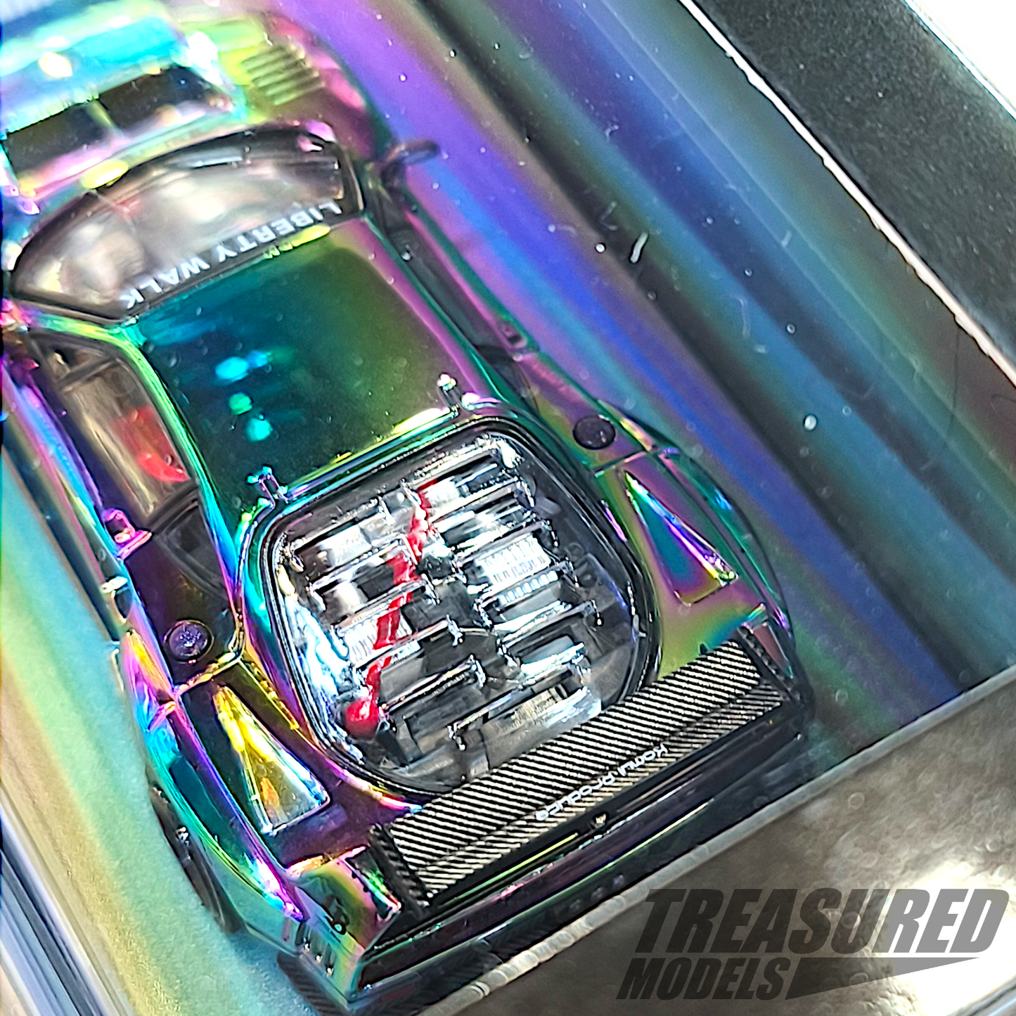 Inno64 Ferrari F40 LBWK Chase Silver Chrome 1/64 Die Cast