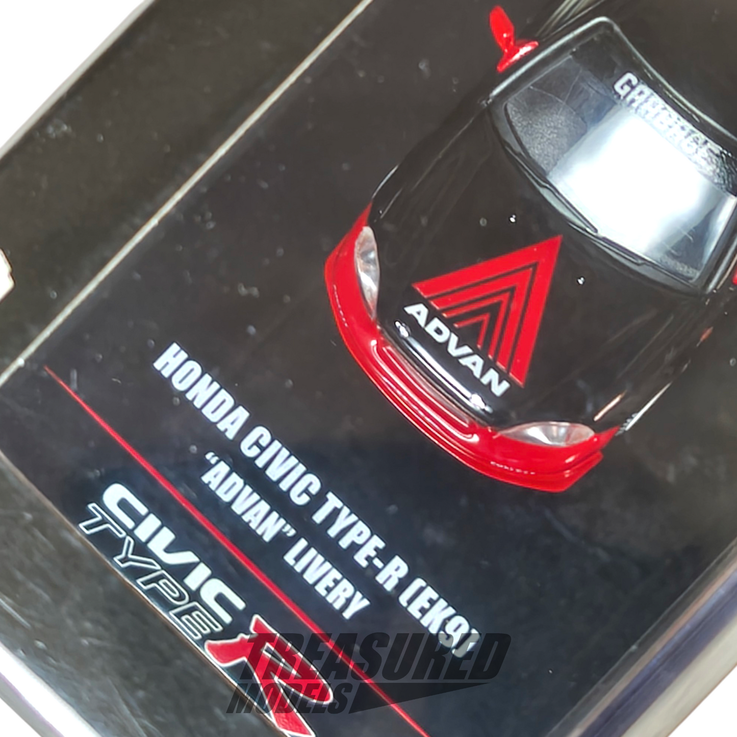 Inno64 Honda Civic Type-R EK9 Advan IN64-EK9-AD 1/64 Die Cast