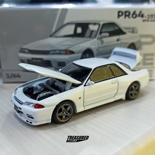 Pop Race Nissan Skyline GT-R R32 Crystal White 1/64 Die Cast