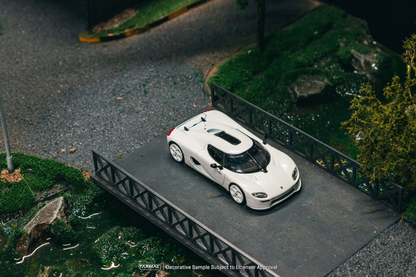 Tarmac Works Koenigsegg CC850 White w Tarmac Cards T64G-TL051-WH 1/64 Diecast
