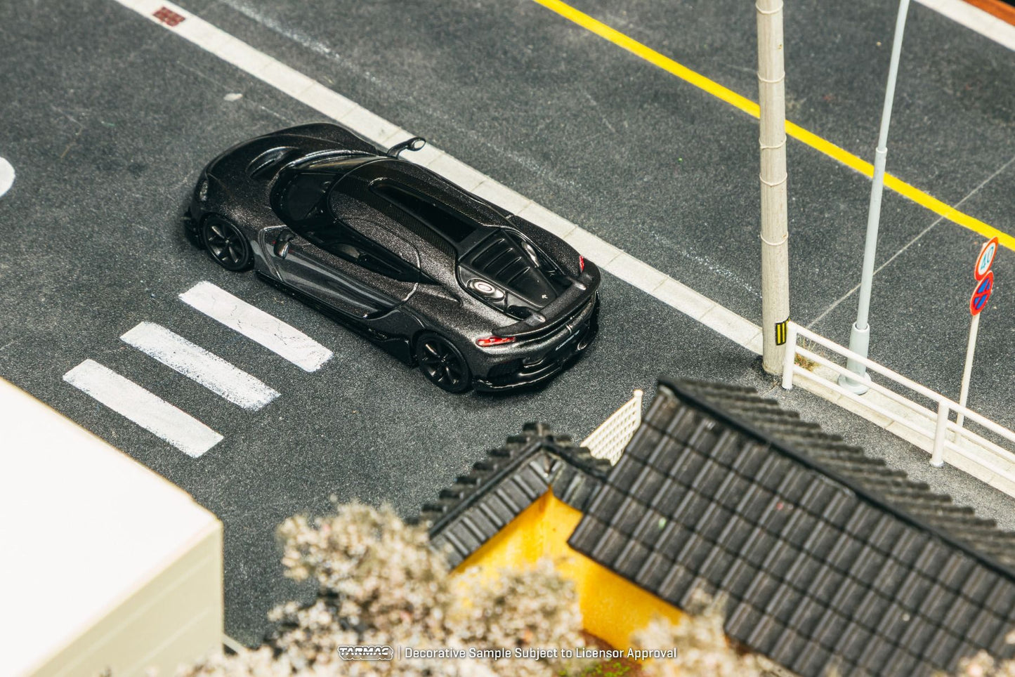 Tarmac Works Koenigsegg Gemera Grey T64G-TL053-GY 1/64 Diecast