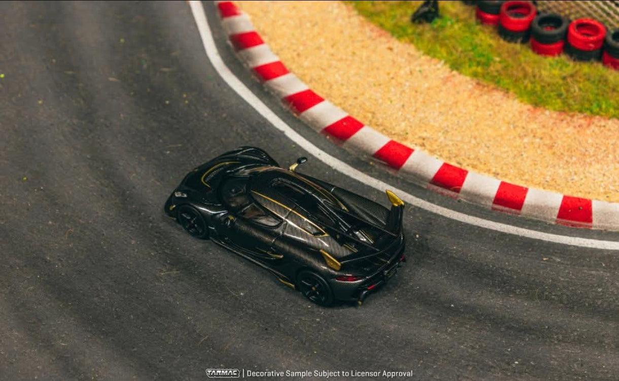 Tarmac Works Koenigsegg Jesko Attack Black Carbon Fibre
