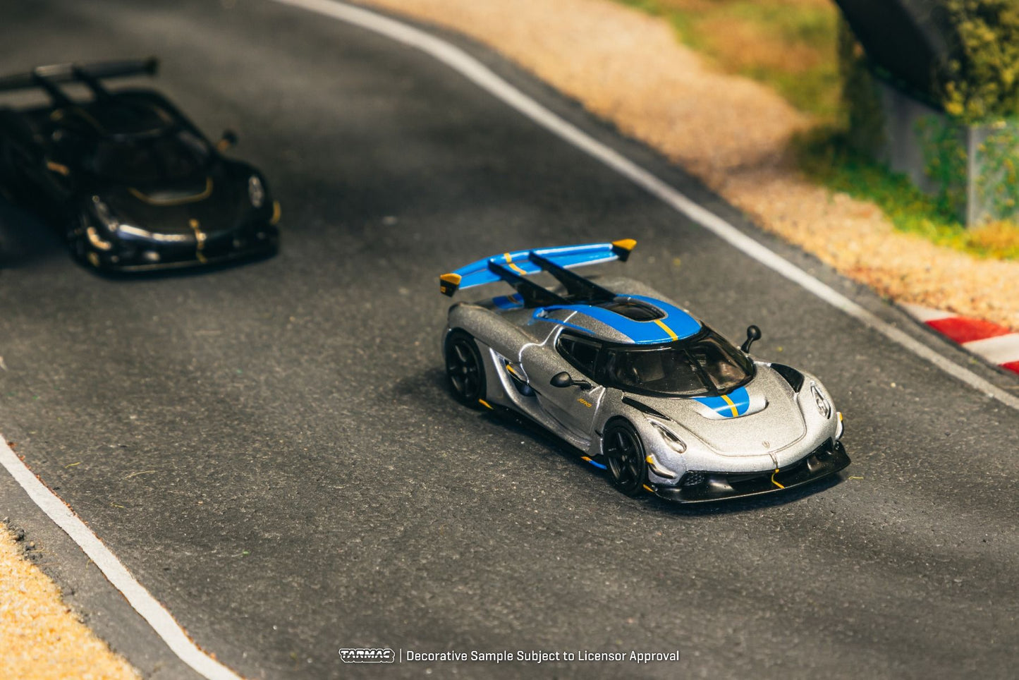 Tarmac Works Koenigsegg Jesko Attack Silver T64-TL052-SL 1/64 Diecast